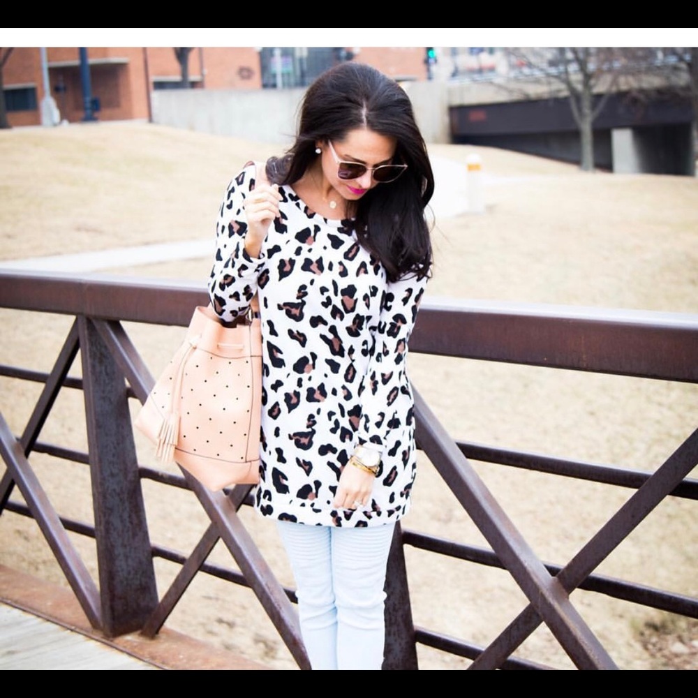 ****SOLD****Boutique Leopard Tunic Top